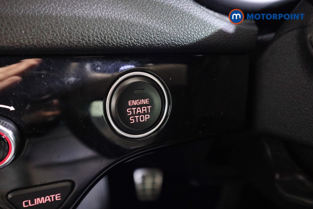 KIA Sportage Gt-Line Manual Diesel SUV - Stock Number (1561100) - 7th supplementary image