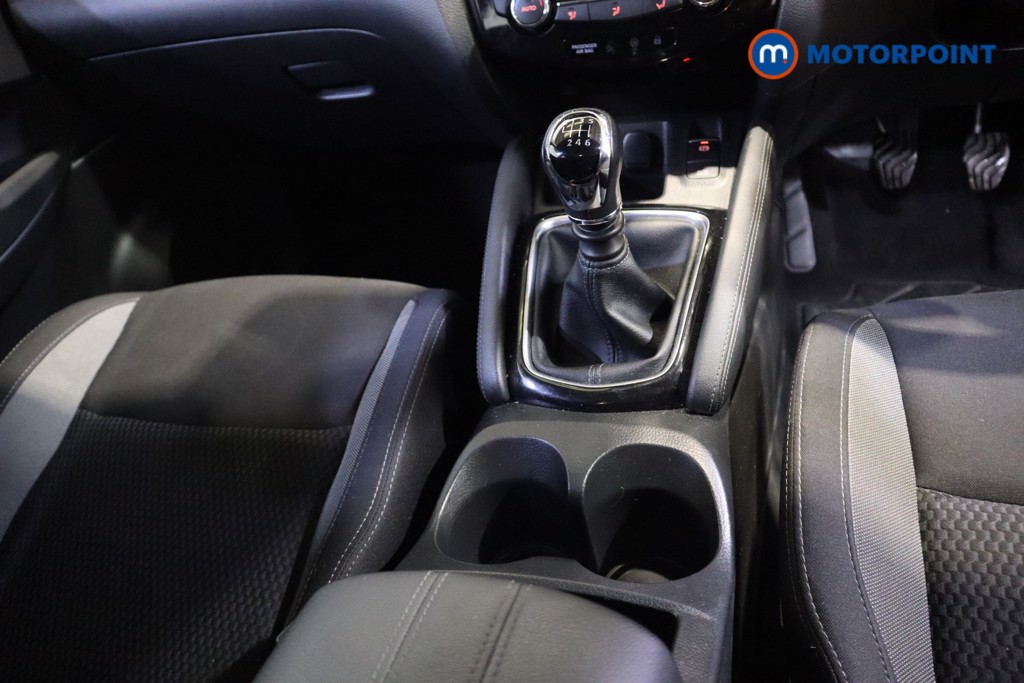 Nissan Qashqai Acenta Premium Manual Diesel SUV - Stock Number (1583397) - 6th supplementary image