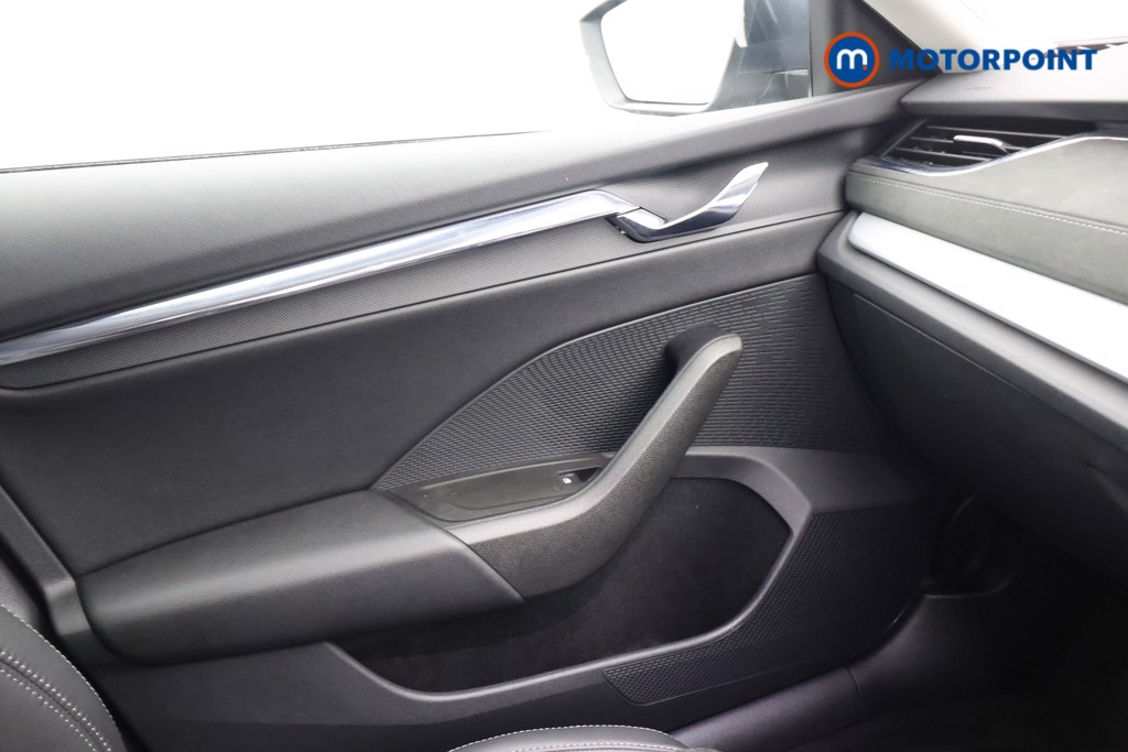 Skoda Octavia Se L Manual Petrol Hatchback - Stock Number (1584435) - 12th supplementary image