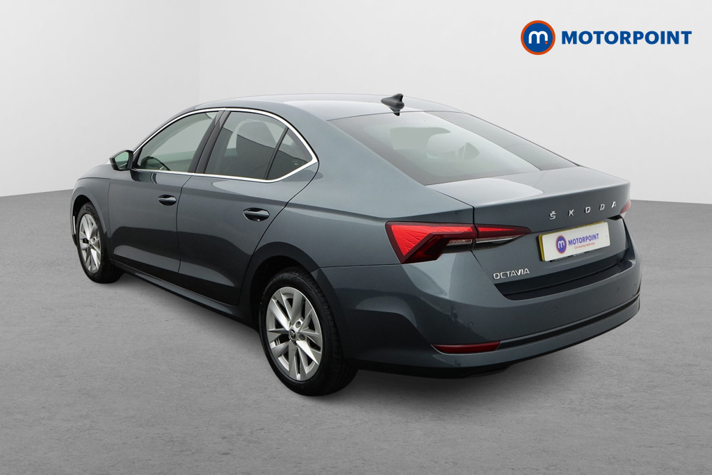 Skoda Octavia Se L Manual Petrol Hatchback - Stock Number (1584435) - Passenger side rear corner