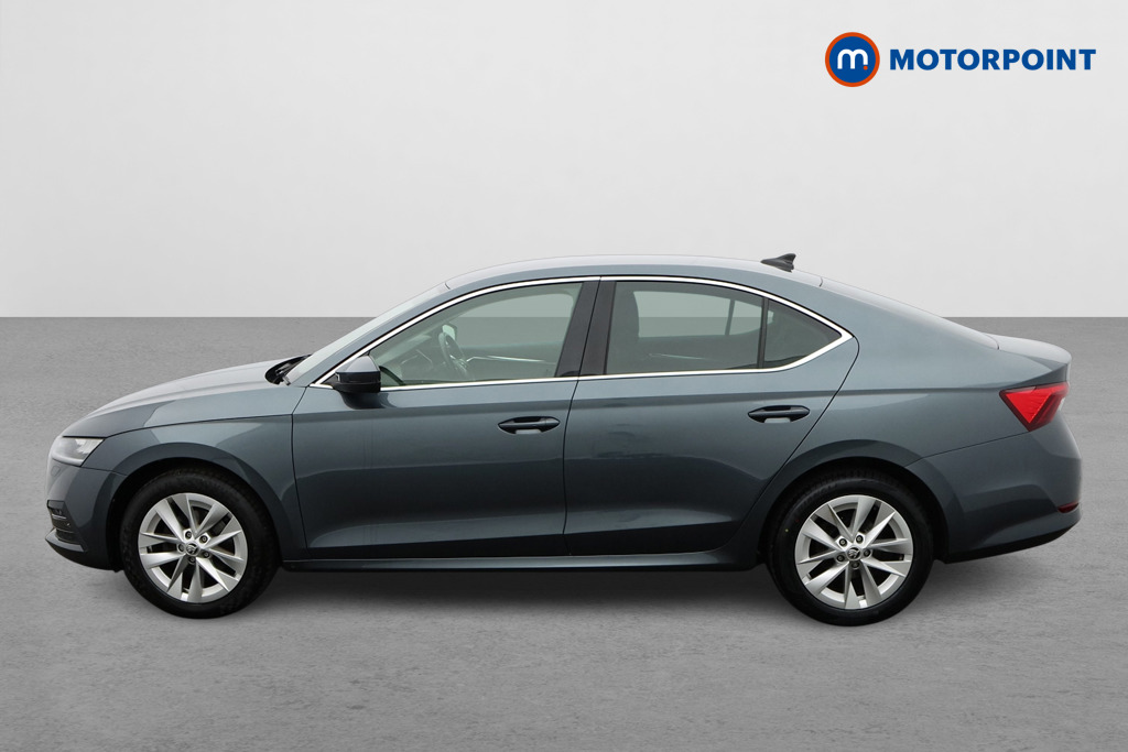Skoda Octavia Se L Manual Petrol Hatchback - Stock Number (1584435) - Passenger side