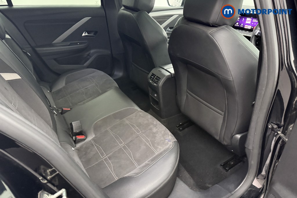 Vauxhall Astra Ultimate Manual Petrol Hatchback - Stock Number (1588968) - 22nd supplementary image