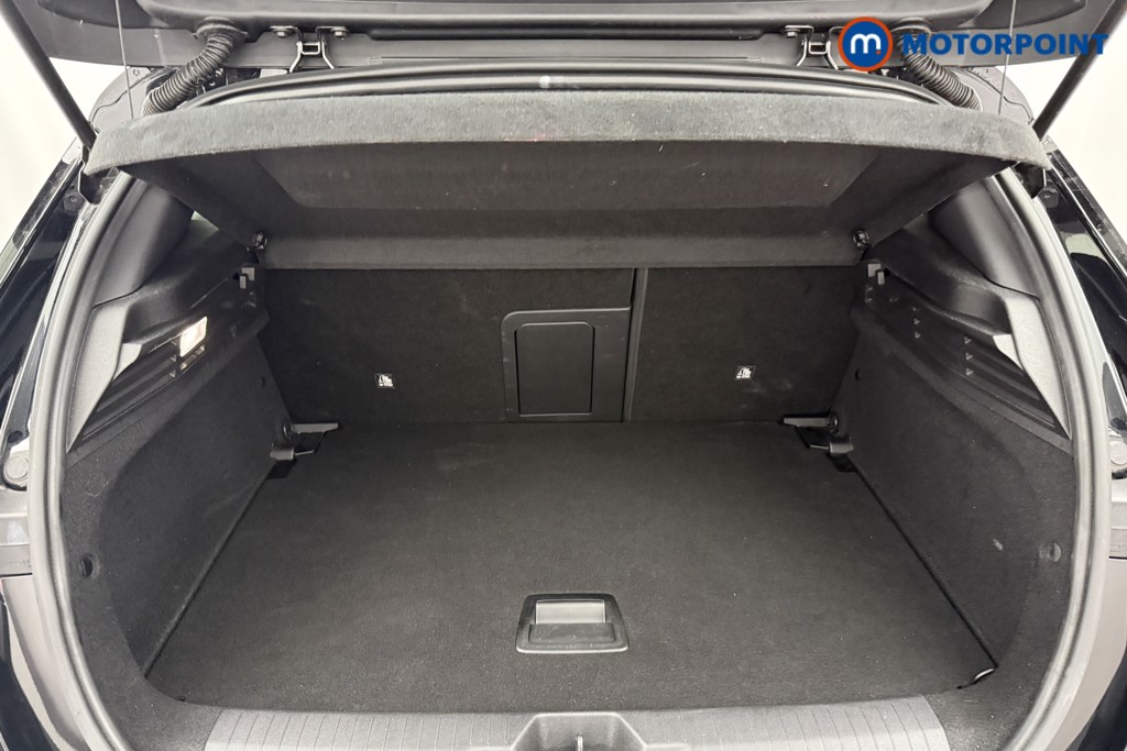 Vauxhall Astra Ultimate Manual Petrol Hatchback - Stock Number (1588968) - 28th supplementary image