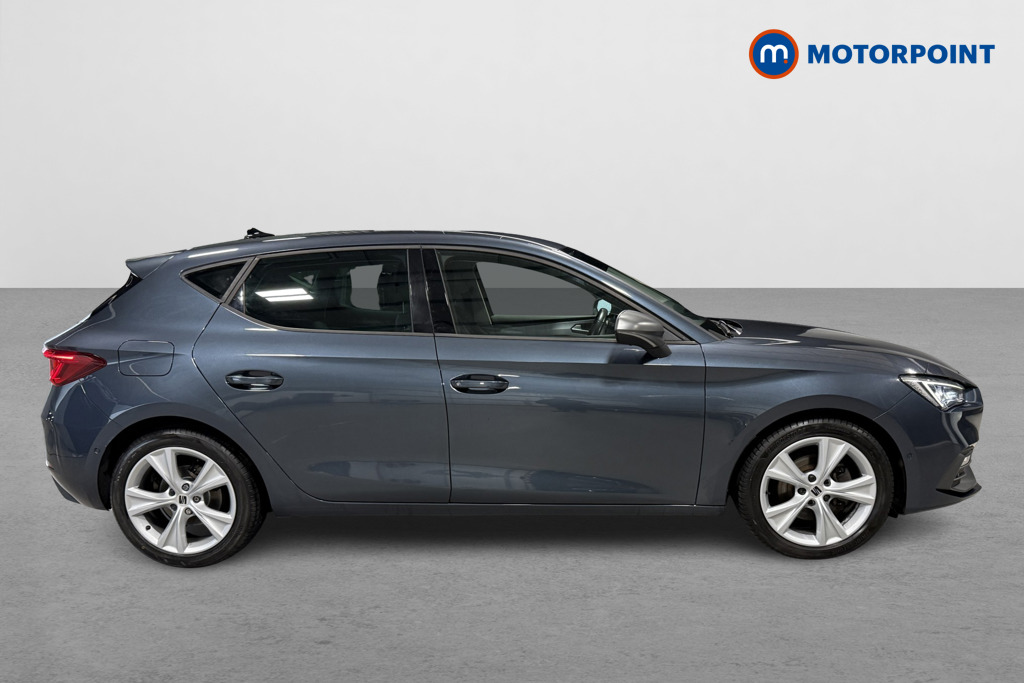 Seat Leon FR Automatic Petrol Hatchback - Stock Number (1588970) - Drivers side