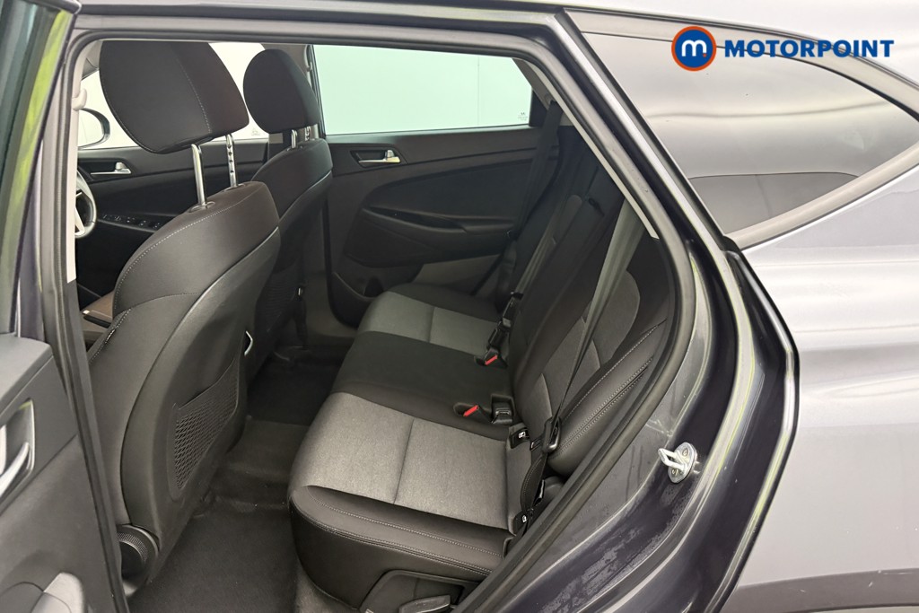 Hyundai Tucson Se Nav Manual Petrol SUV - Stock Number (1591310) - 5th supplementary image