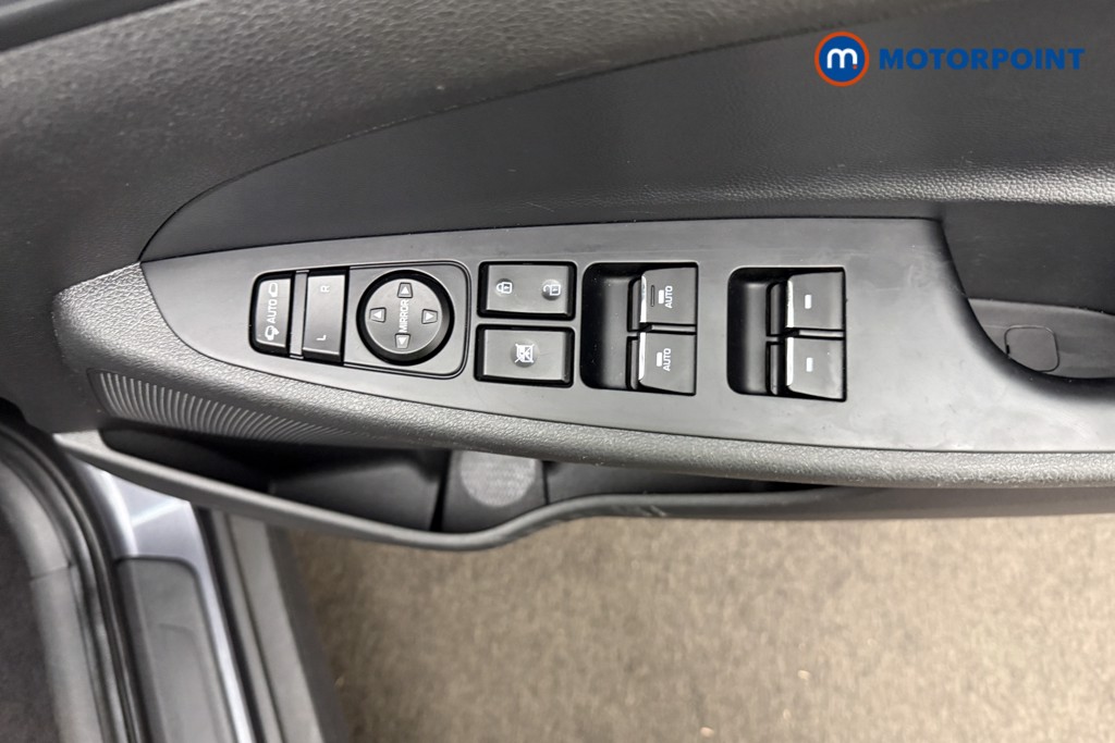 Hyundai Tucson Se Nav Manual Petrol SUV - Stock Number (1591310) - 18th supplementary image