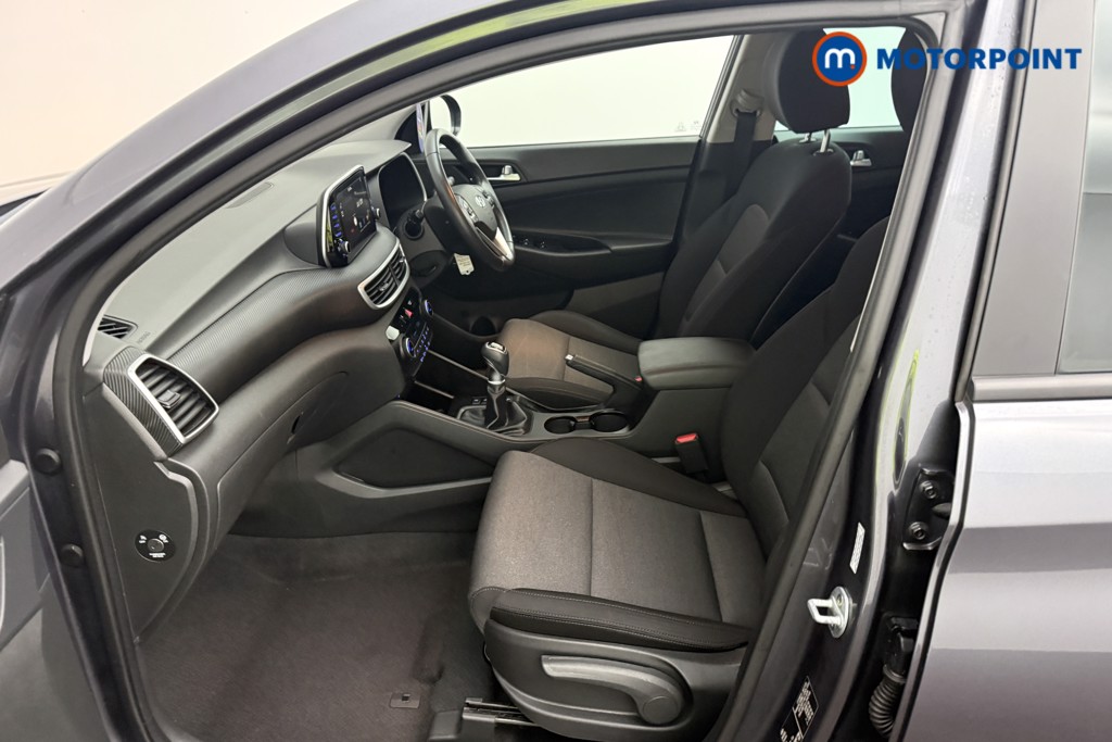 Hyundai Tucson Se Nav Manual Petrol SUV - Stock Number (1591310) - 1st supplementary image