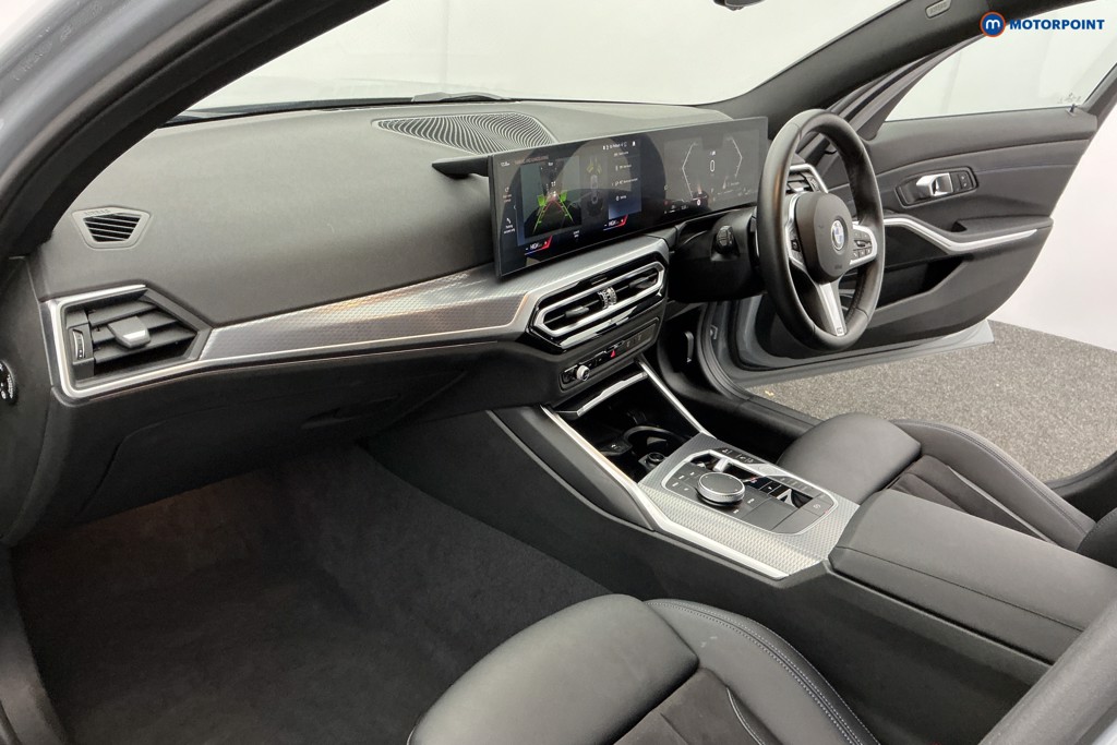 BMW 3 Series M Sport Automatic Petrol Saloon - Stock Number (1592975) - 9th supplementary image