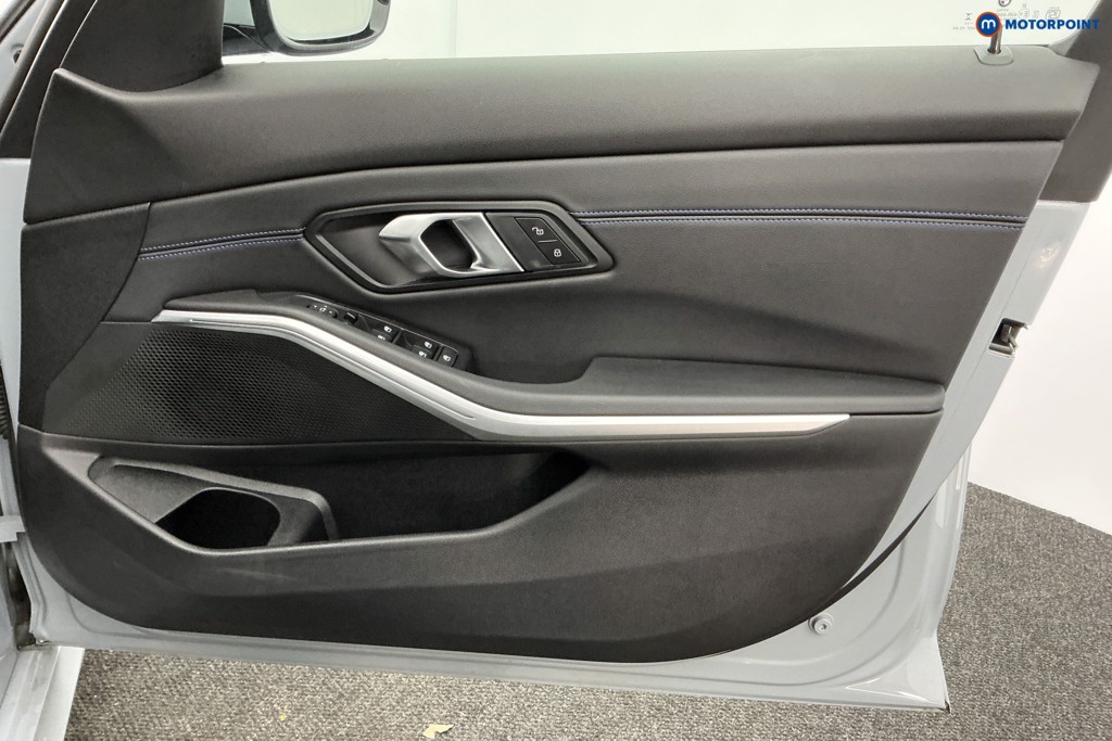 BMW 3 Series M Sport Automatic Petrol Saloon - Stock Number (1592975) - 23rd supplementary image