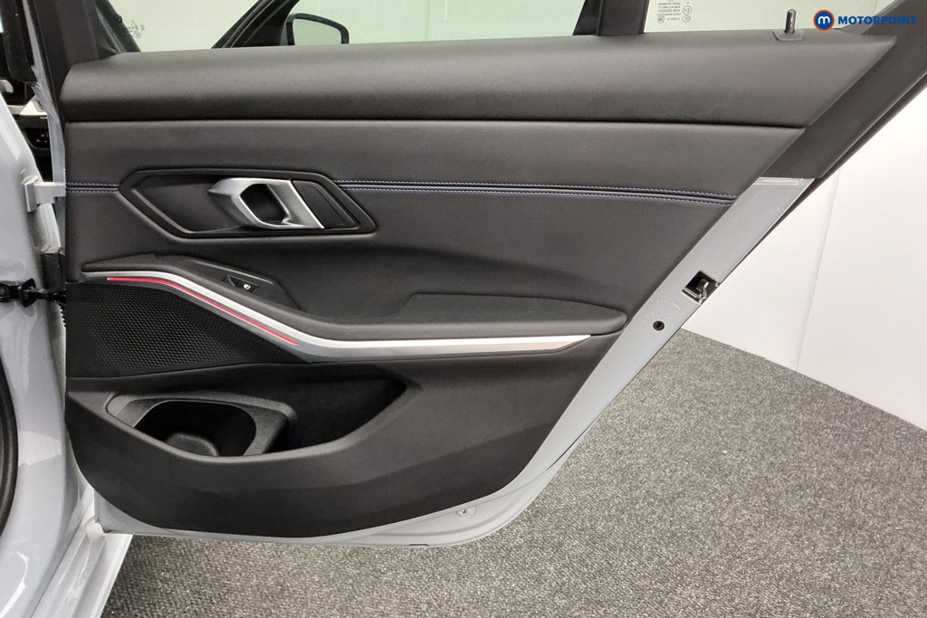 BMW 3 Series M Sport Automatic Petrol Saloon - Stock Number (1592975) - 25th supplementary image