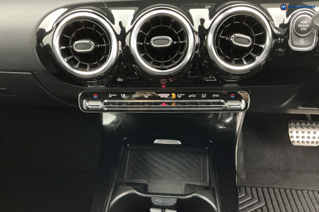 Mercedes-Benz A Class Amg Line Automatic Petrol Hatchback - Stock Number (1592986) - 18th supplementary image
