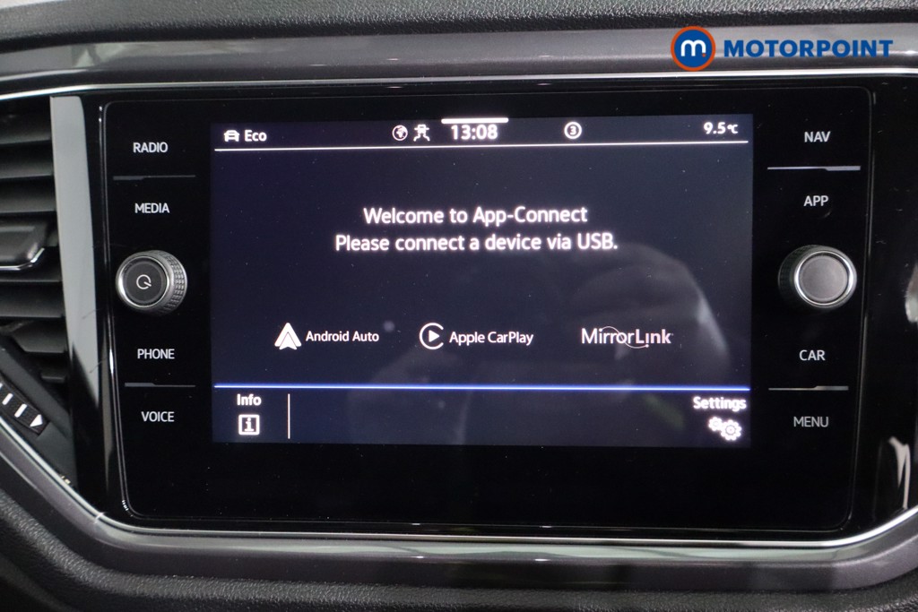 Volkswagen T-Roc R-Line Automatic Petrol SUV - Stock Number (1593013) - 10th supplementary image