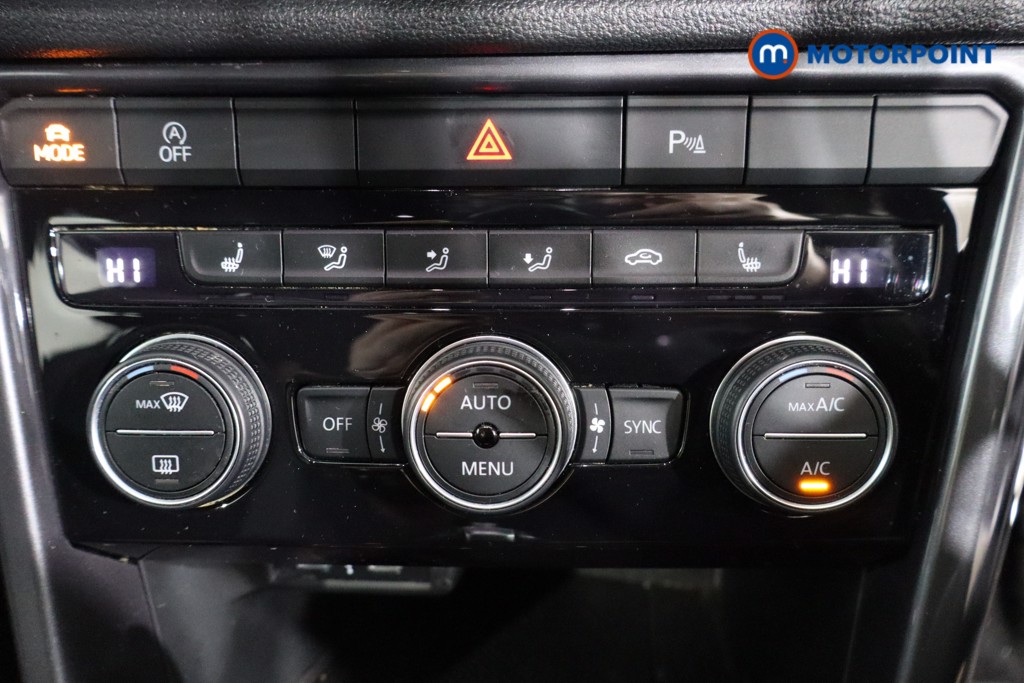 Volkswagen T-Roc R-Line Automatic Petrol SUV - Stock Number (1593013) - 13th supplementary image