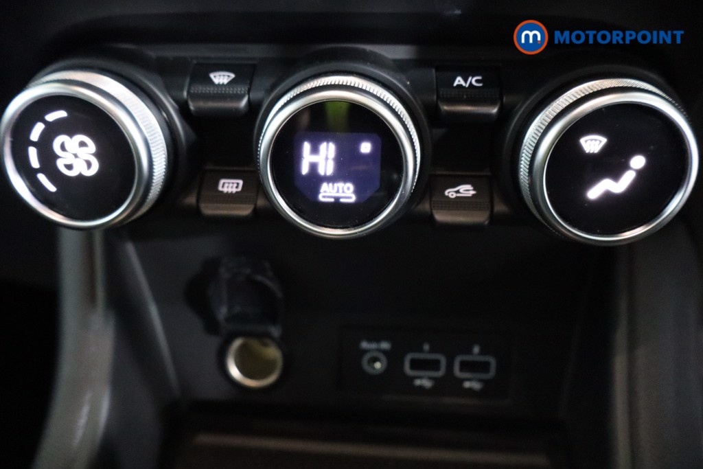 Renault Captur S Edition Automatic Petrol SUV - Stock Number (1593806) - 11th supplementary image