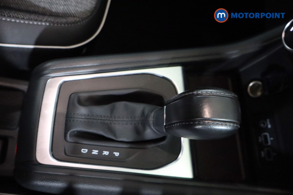 Renault Captur S Edition Automatic Petrol SUV - Stock Number (1593806) - 13th supplementary image