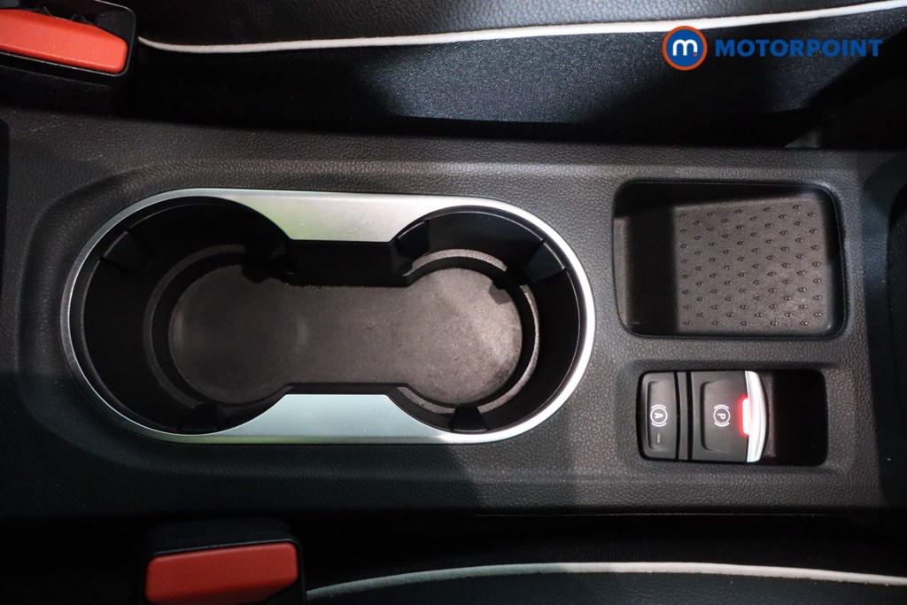 Renault Captur S Edition Automatic Petrol SUV - Stock Number (1593806) - 14th supplementary image