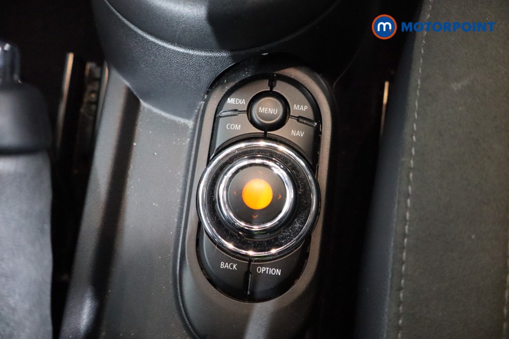 Mini Hatchback Cooper S Sport Manual Petrol Hatchback - Stock Number (1594744) - 13th supplementary image
