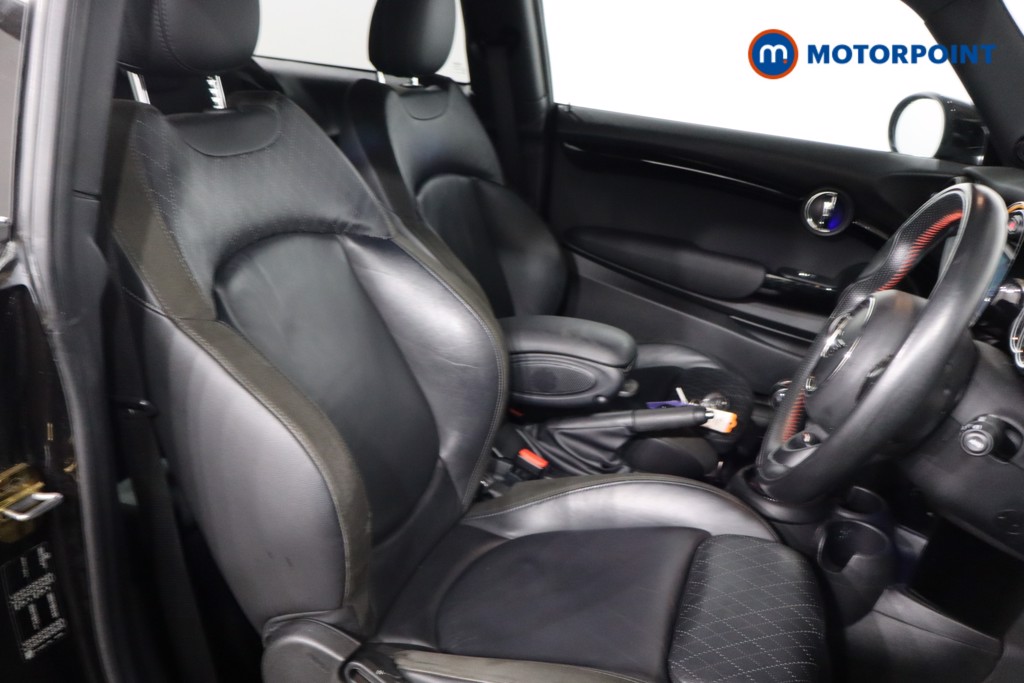 Mini Hatchback Cooper S Sport Manual Petrol Hatchback - Stock Number (1594744) - 15th supplementary image
