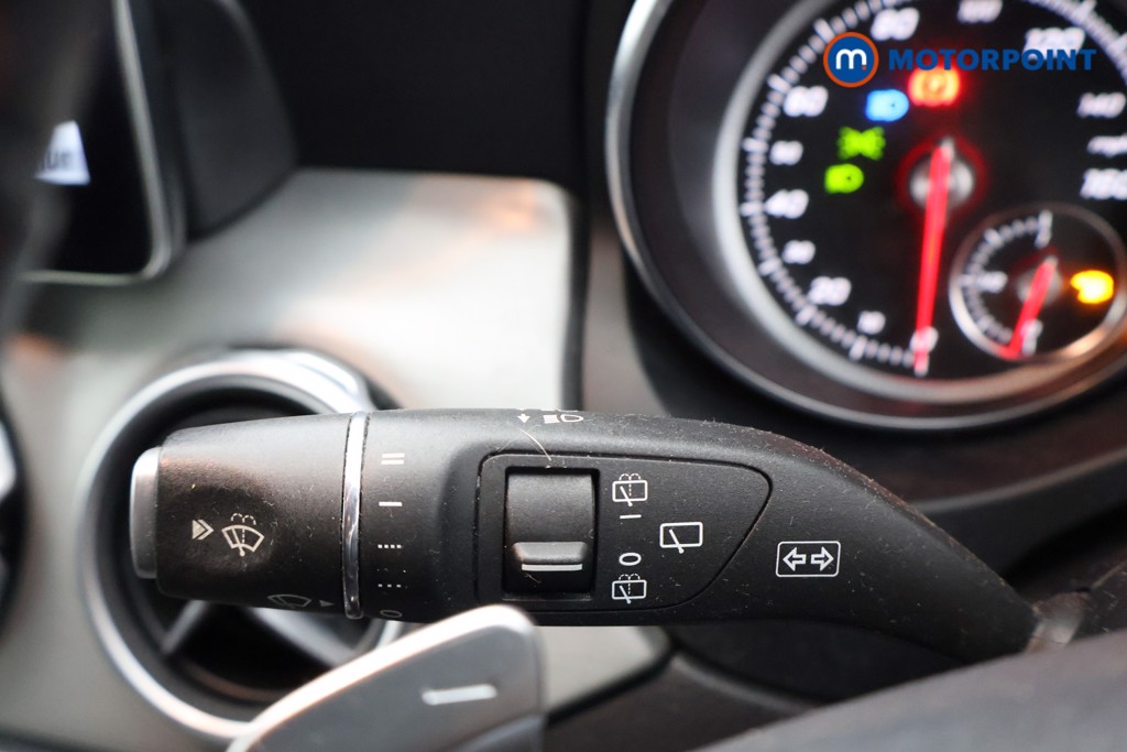 Mercedes-Benz GLA Amg Line Automatic Petrol SUV - Stock Number (1596947) - 5th supplementary image