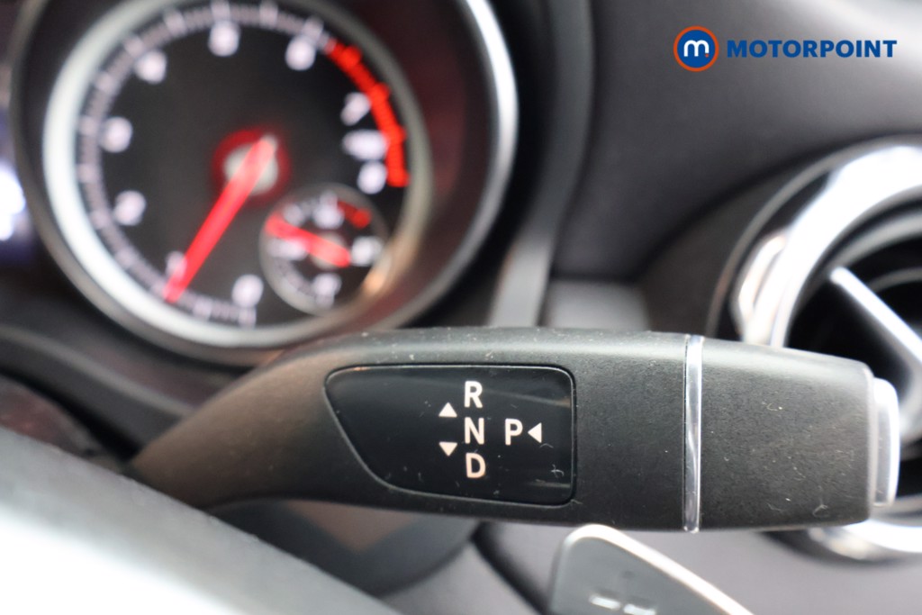 Mercedes-Benz GLA Amg Line Automatic Petrol SUV - Stock Number (1596947) - 7th supplementary image