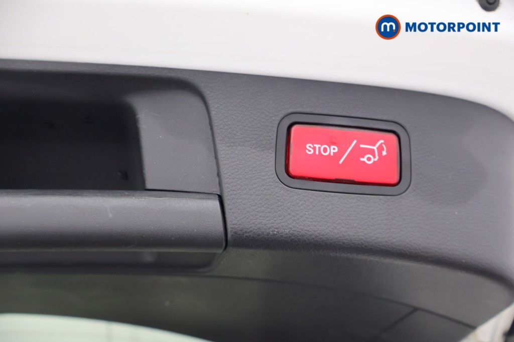 Mercedes-Benz GLA Amg Line Automatic Petrol SUV - Stock Number (1596947) - 23rd supplementary image