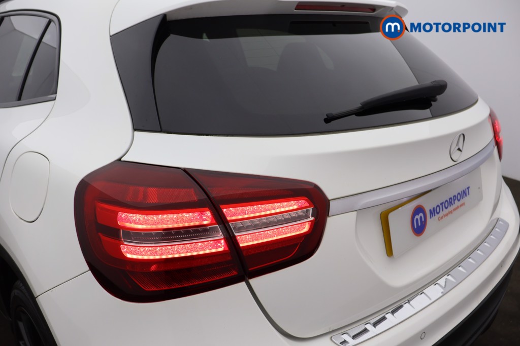 Mercedes-Benz GLA Amg Line Automatic Petrol SUV - Stock Number (1596947) - 24th supplementary image
