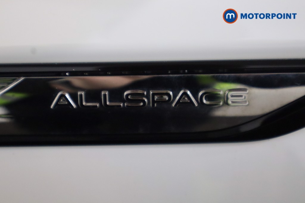 Volkswagen Tiguan Allspace Life Automatic Petrol SUV - Stock Number (1597107) - 20th supplementary image