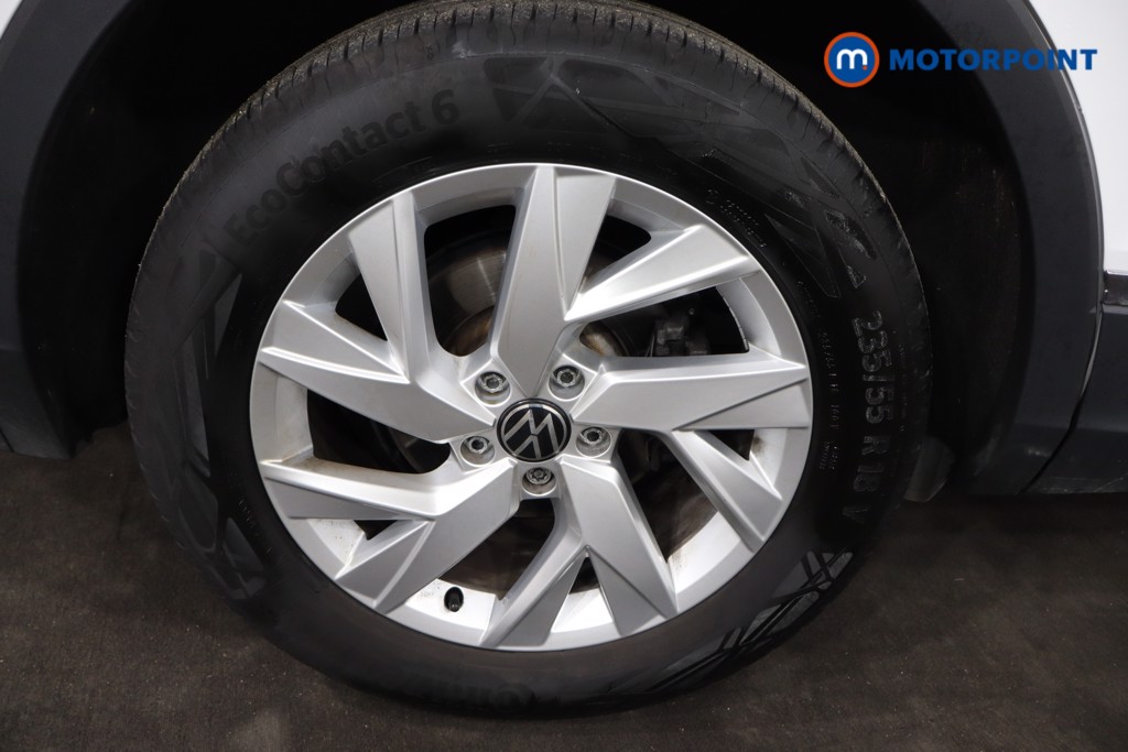 Volkswagen Tiguan Allspace Life Automatic Petrol SUV - Stock Number (1597107) - 24th supplementary image