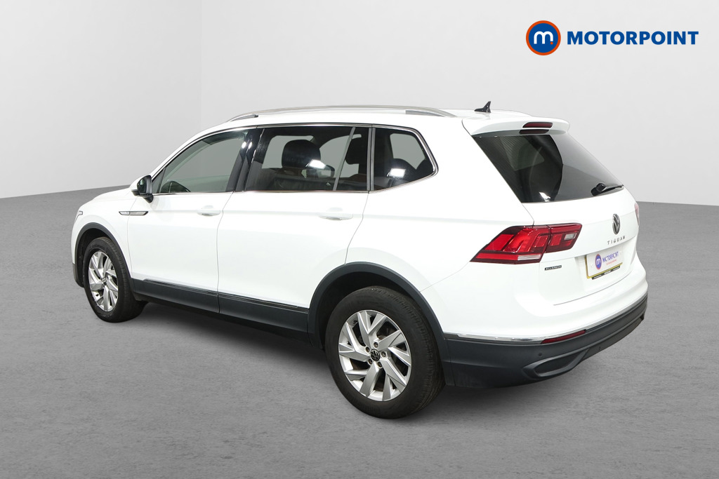 Volkswagen Tiguan Allspace Life Automatic Petrol SUV - Stock Number (1597107) - Passenger side rear corner
