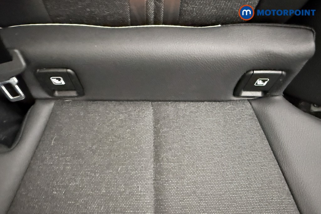 BMW 1 Series Sport Automatic Diesel Hatchback - Stock Number (1597204) - 24th supplementary image