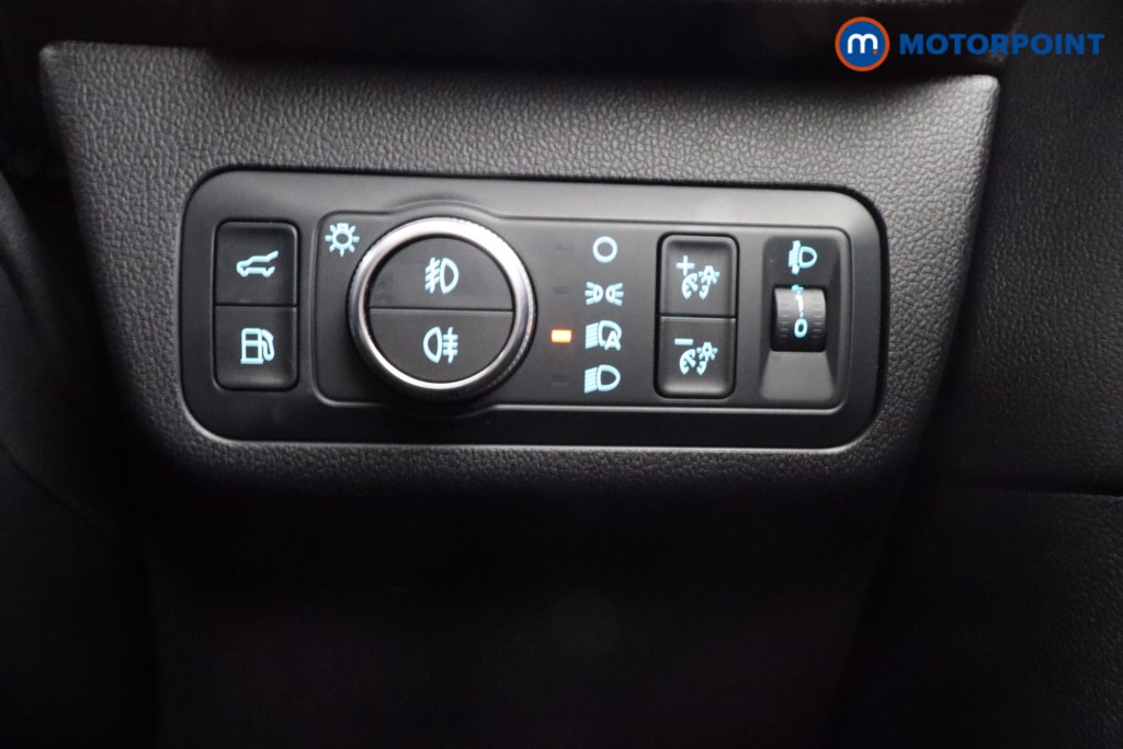 Ford Kuga St-Line X Edition Automatic Petrol Plug-In Hybrid SUV - Stock Number (1597278) - 11th supplementary image