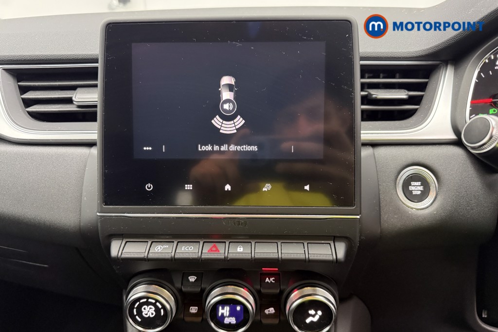 Renault Captur Iconic Manual Petrol SUV - Stock Number (1597284) - 24th supplementary image