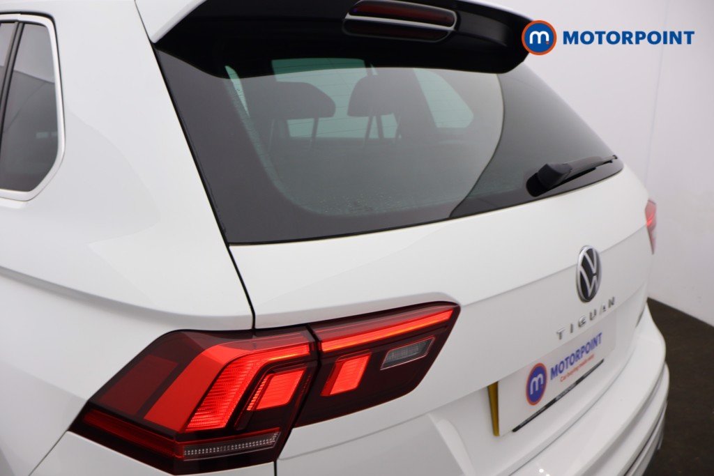 Volkswagen Tiguan R-Line Automatic Petrol SUV - Stock Number (1597443) - 22nd supplementary image
