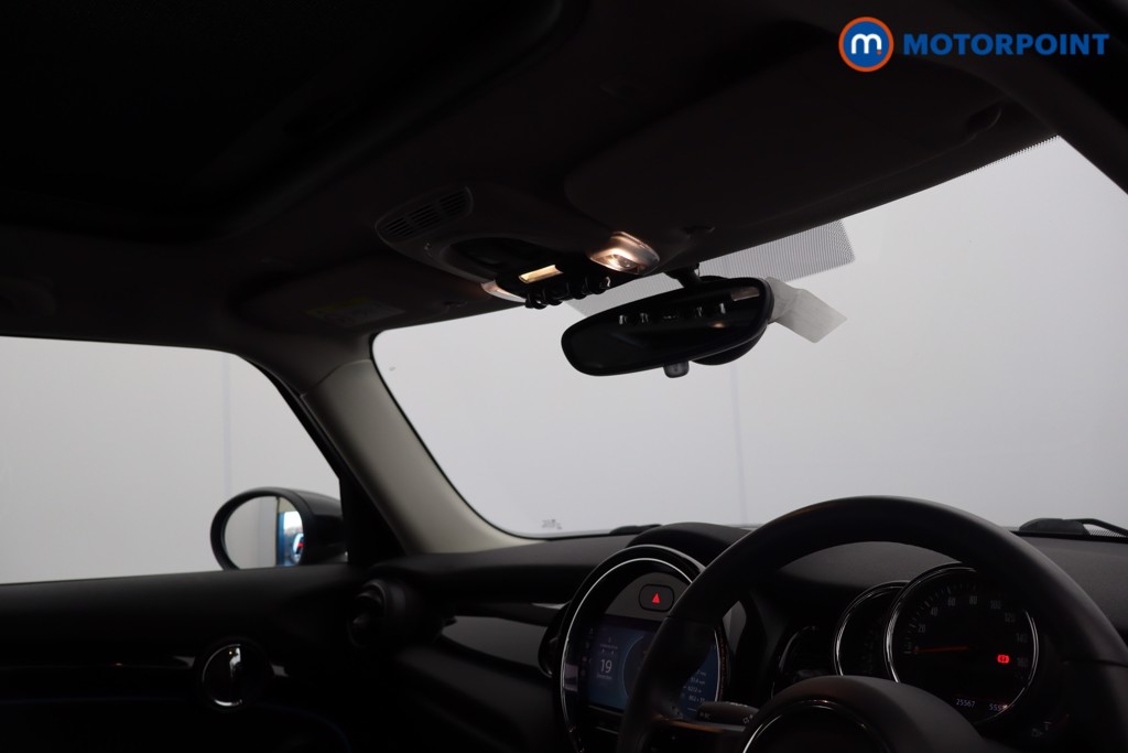 Mini Hatchback Cooper Classic Manual Petrol Hatchback - Stock Number (1597466) - 16th supplementary image