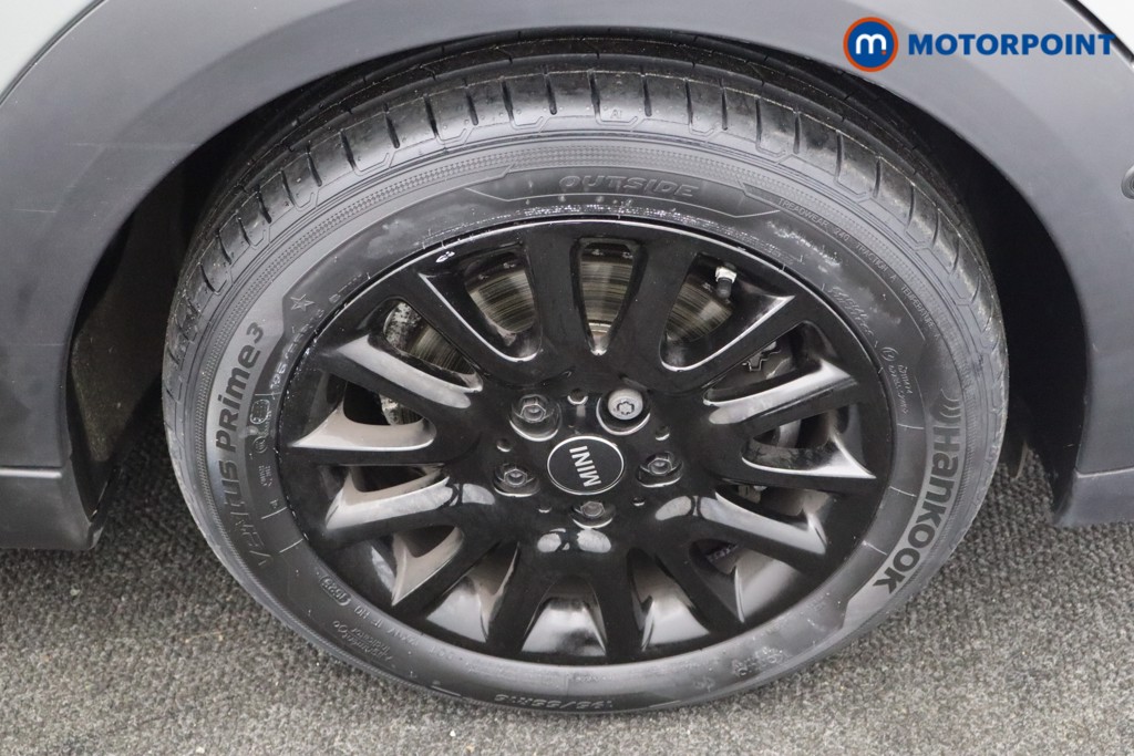 Mini Hatchback Cooper Classic Manual Petrol Hatchback - Stock Number (1597466) - 23rd supplementary image