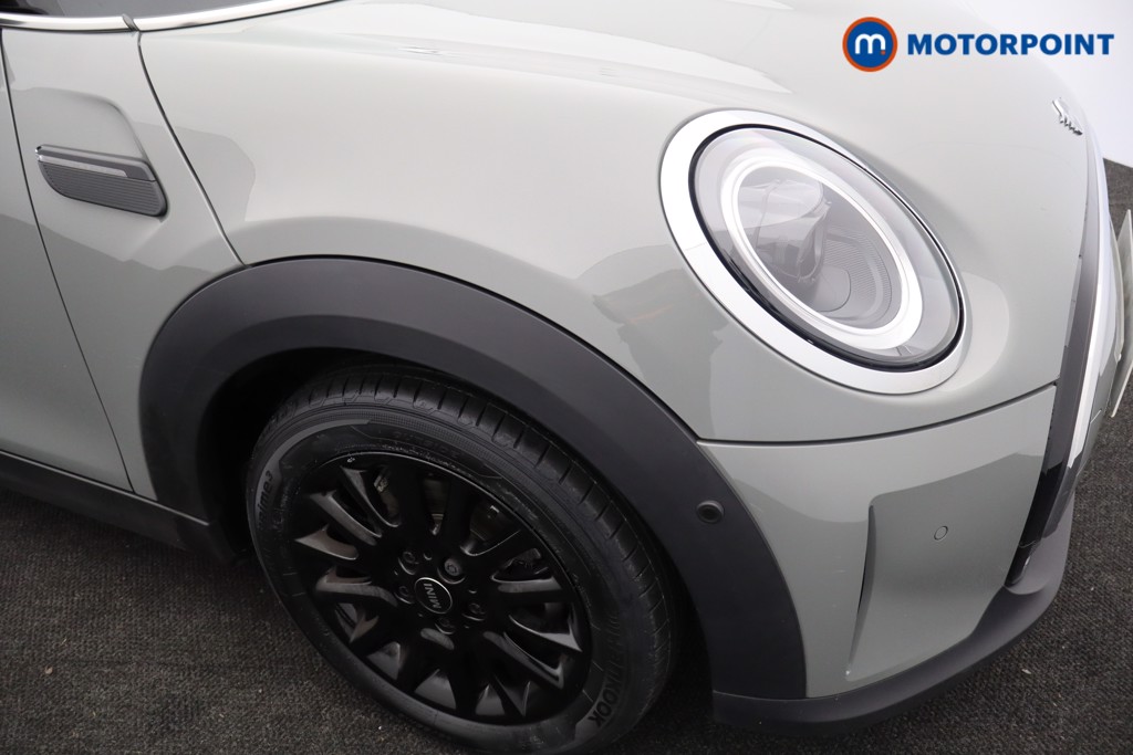 Mini Hatchback Cooper Classic Manual Petrol Hatchback - Stock Number (1597466) - 30th supplementary image