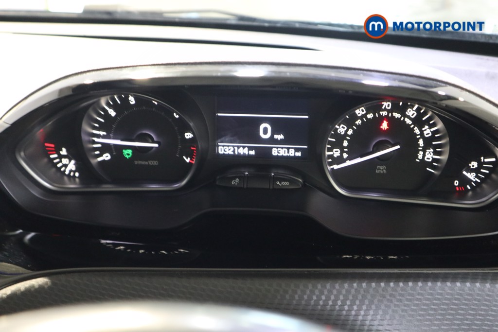 Peugeot 208 Tech Edition Manual Petrol Hatchback - Stock Number (1598187) - 5th supplementary image