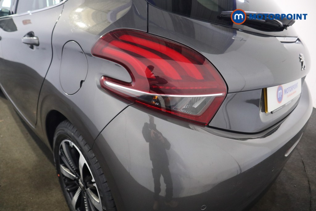 Peugeot 208 Tech Edition Manual Petrol Hatchback - Stock Number (1598187) - 22nd supplementary image