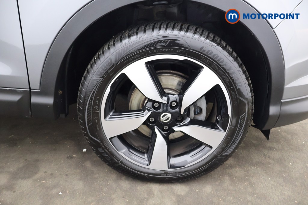 Nissan Qashqai N-Connecta Manual Petrol SUV - Stock Number (1598223) - 23rd supplementary image
