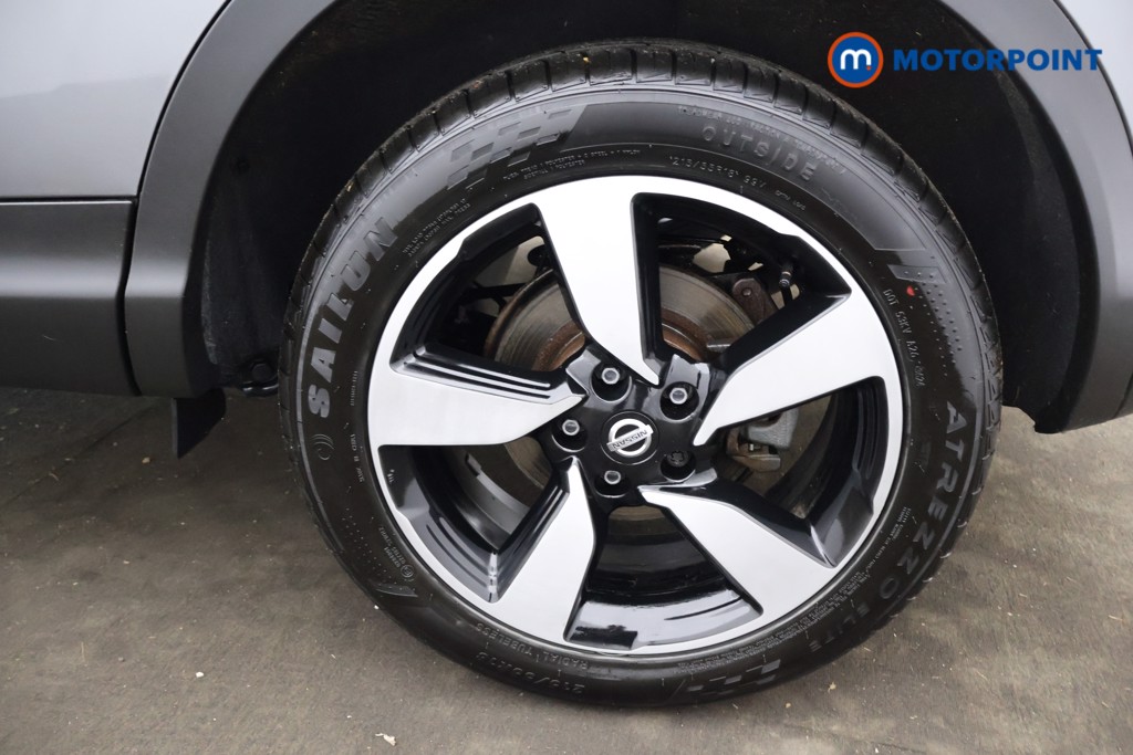 Nissan Qashqai N-Connecta Manual Petrol SUV - Stock Number (1598223) - 27th supplementary image