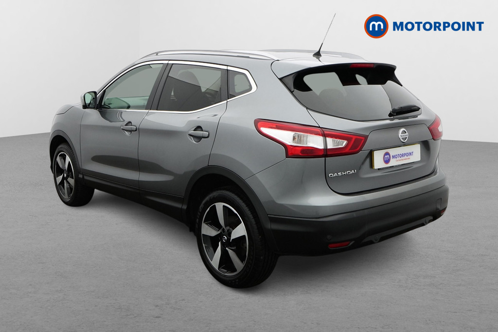 Nissan Qashqai N-Connecta Manual Petrol SUV - Stock Number (1598223) - Passenger side rear corner
