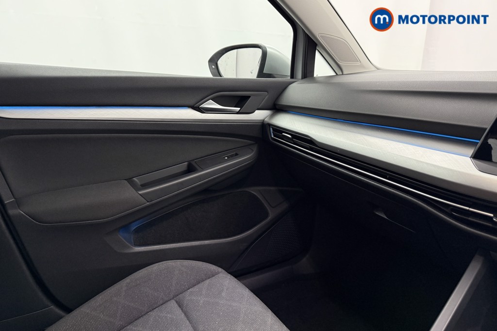 Volkswagen Golf Life Manual Diesel Hatchback - Stock Number (1598909) - 18th supplementary image