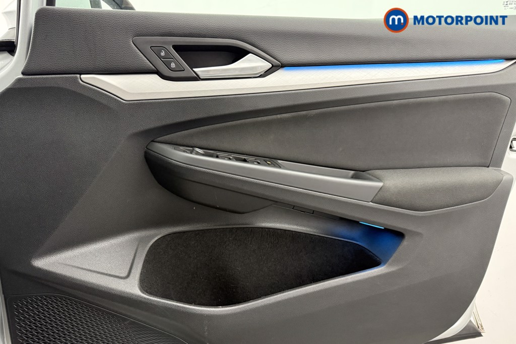 Volkswagen Golf Life Manual Diesel Hatchback - Stock Number (1598909) - 20th supplementary image