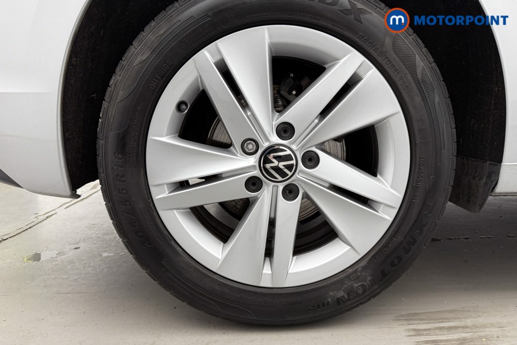 Volkswagen Golf Life Manual Diesel Hatchback - Stock Number (1598909) - 34th supplementary image