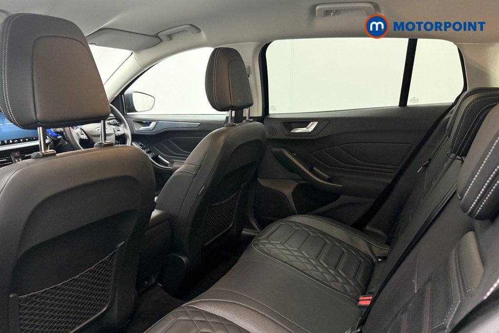 Ford Focus Active X Manual Petrol Estate - Stock Number (1598980) - 4th supplementary image