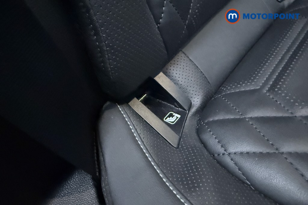 Ford Focus Active X Manual Petrol Estate - Stock Number (1598980) - 15th supplementary image