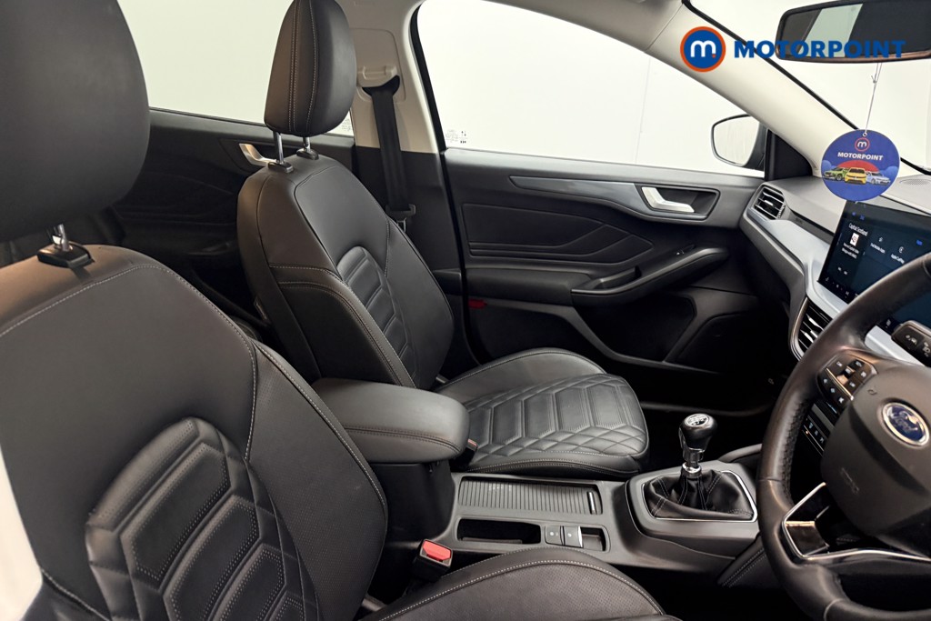 Ford Focus Active X Manual Petrol Estate - Stock Number (1598980) - 19th supplementary image