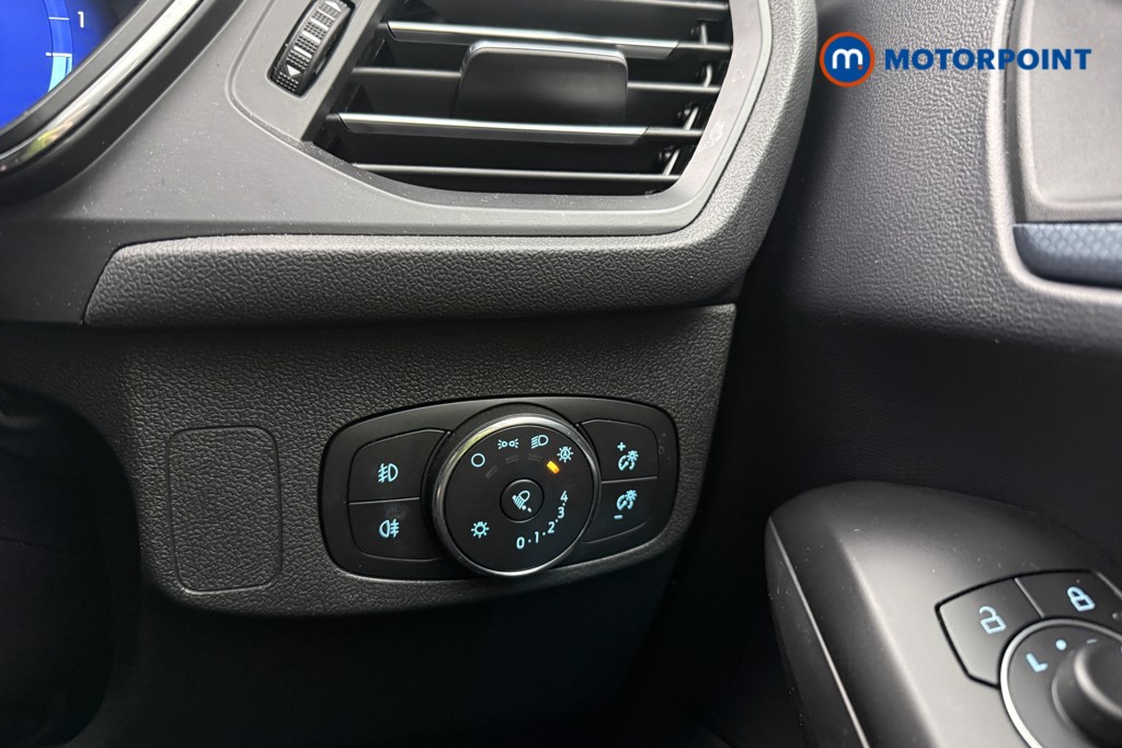 Ford Focus Active X Manual Petrol Estate - Stock Number (1598980) - 40th supplementary image