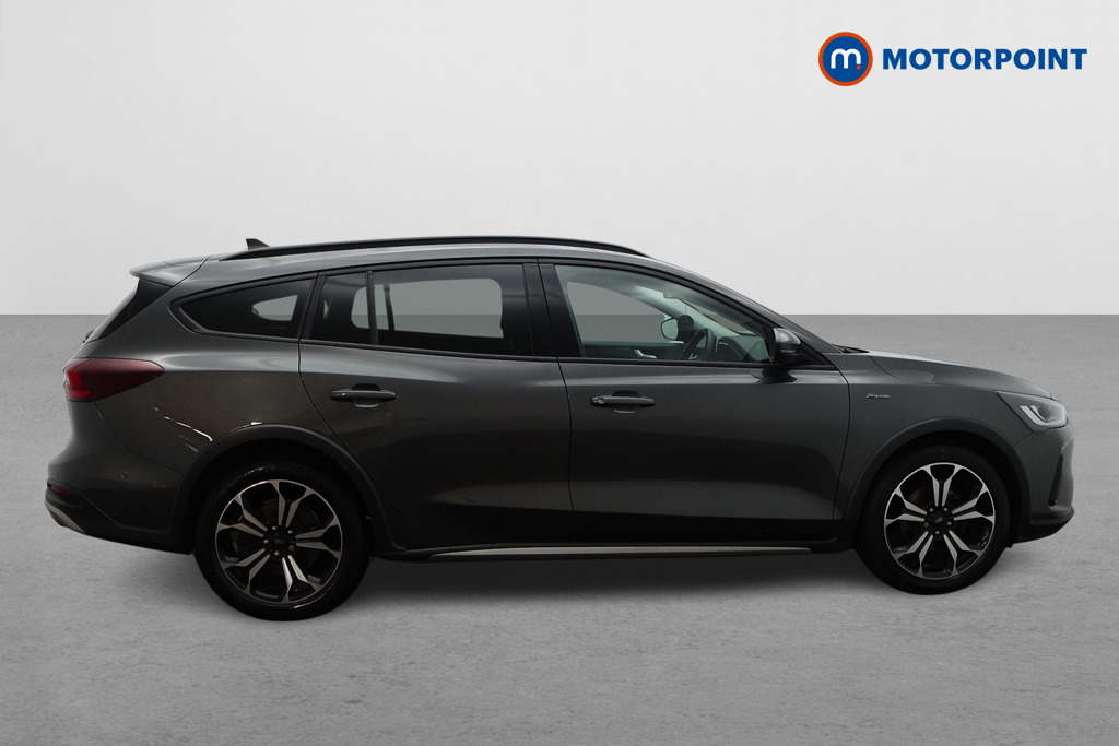 Ford Focus Active X Manual Petrol Estate - Stock Number (1598980) - Drivers side