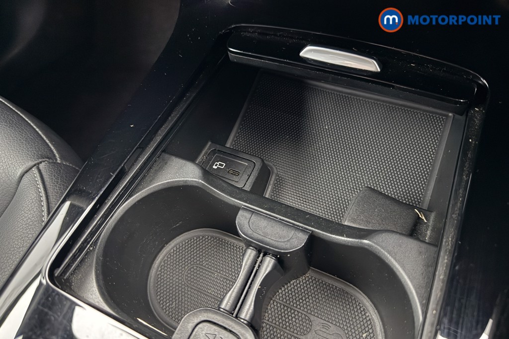 Mercedes-Benz CLA Amg Line Automatic Petrol Coupe - Stock Number (1599174) - 17th supplementary image